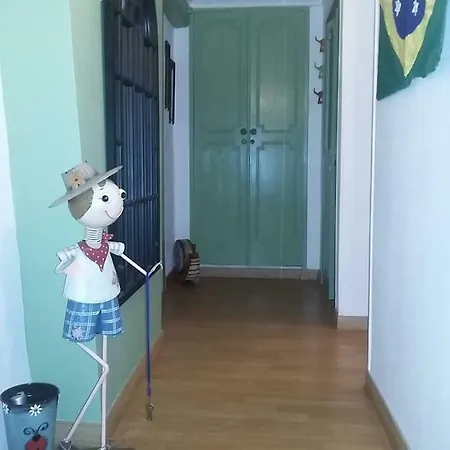 Maria Banana * Лиссабон